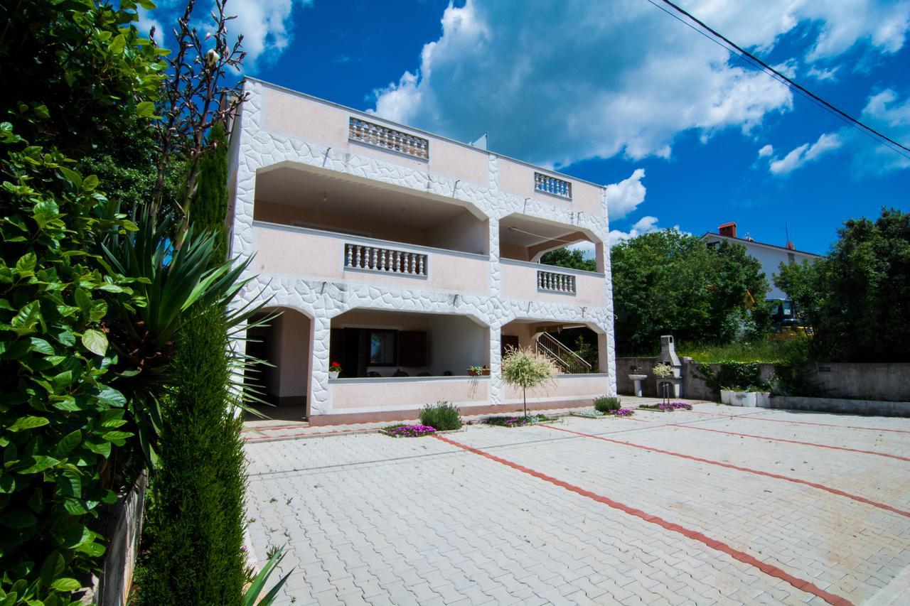Apartments Ruzica Pinezići Buitenkant foto